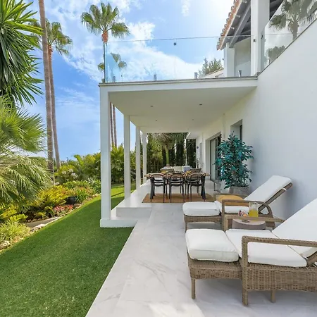 Appartement Renovated 4bdrm Luxury - Frontline Golf Estepona