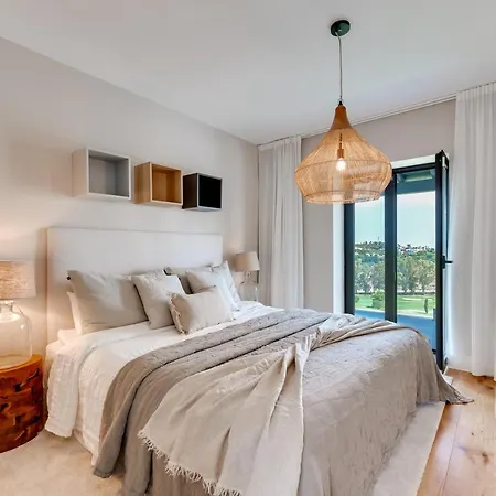 Appartement Renovated 4bdrm Luxury - Frontline Golf